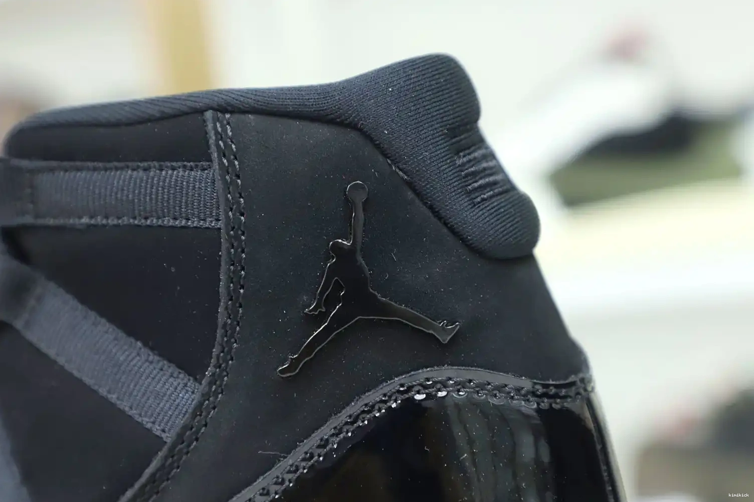 Kimikick GOWN' AIR AND RETRO JORDAN 'CAP 11 0507